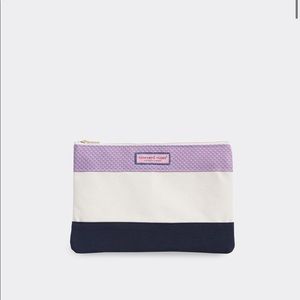 Vineyard Vines pouch, NWT